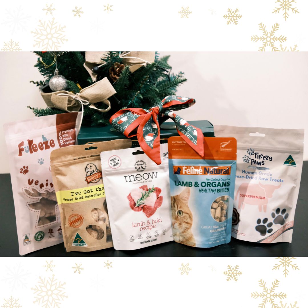 🎄🎁 Paw-Select: Customizable Freeze-Dried Pet Treat Box 🎄🎁